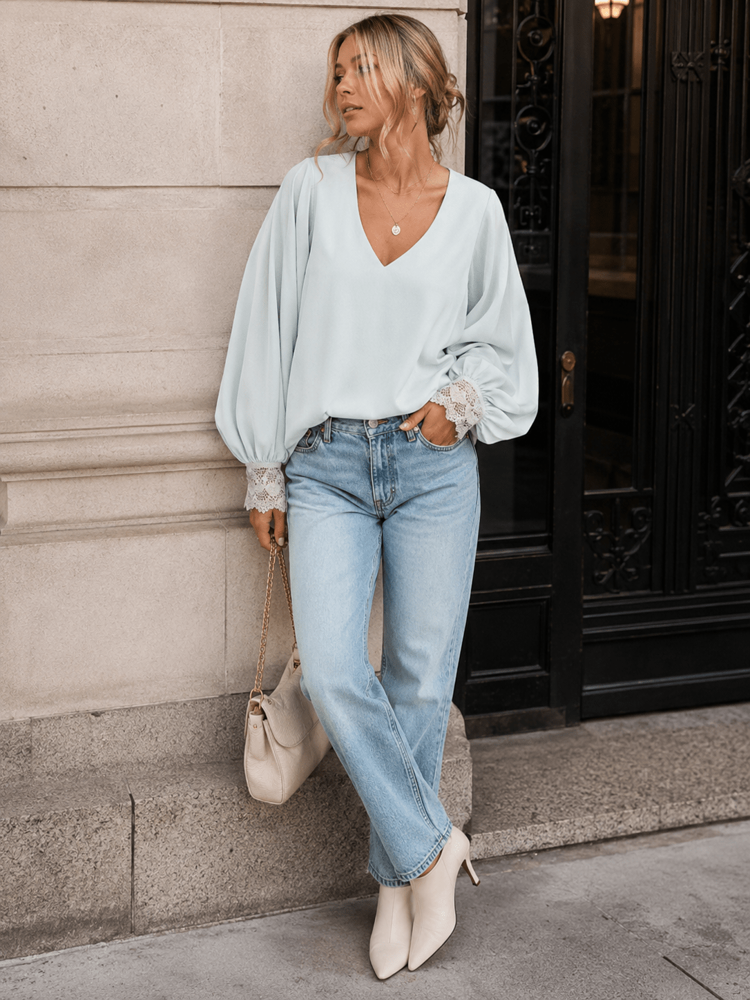 WOMEN'S LONG SLEEVE V-NECK CROCHET DETAILED LOOSE FIT BLOUSE